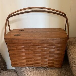 Basketville Putney Vermont Vintage Rustic Tan Woven Storage Picnic Basket